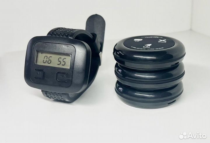 Кнпока вызова официанта модель Ультра и часы