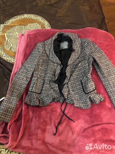 Костюм женский