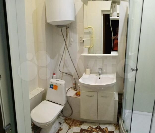 2-к. квартира, 40 м², 1/8 эт.