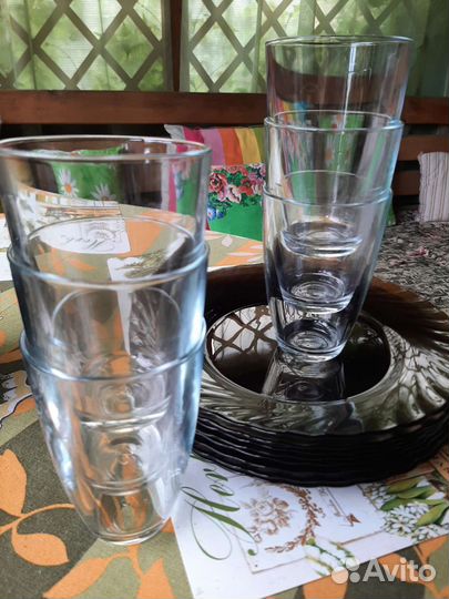 Тарелки,стаканы