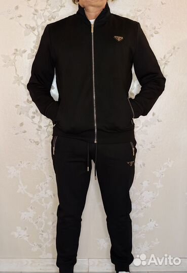 Спортивный костюм Prada р52-54