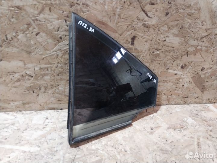 Форточка задняя левая Nissan Primera P12