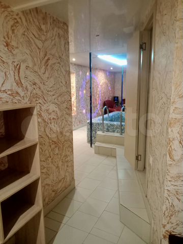 3-к. квартира, 160 м², 2/2 эт.