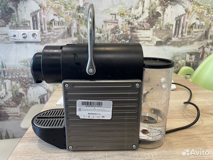 Кофемашина nespresso pixie c 60