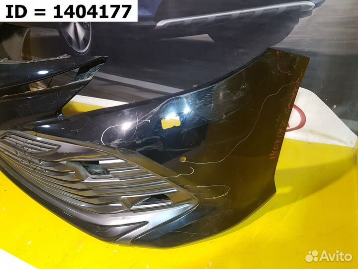 Бампер передний Toyota Camry