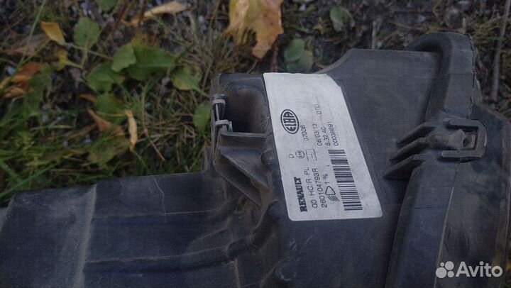 Фара Renault sandero stepway 1