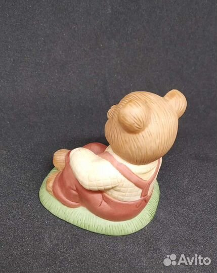 Фарфоровая статуэтка мишка Тедди