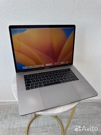 Macbook pro 15 2017 i7 16gb,1 TB SSD, Тоuch Ваr