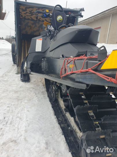 Ski-doo renegade 800