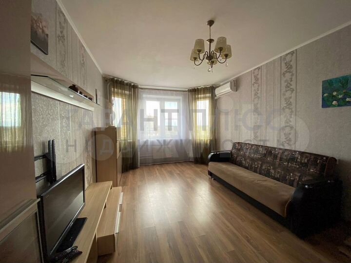 2-к. квартира, 60 м², 12/17 эт.