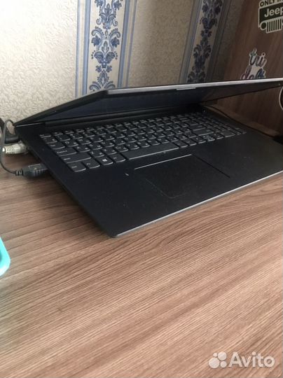 Ноутбук lenovo