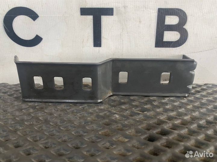 Кронштейн (крепление) Volvo FM4 1 2013 21873002