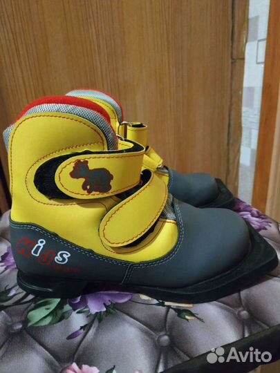 Лыжные ботинки Kids team