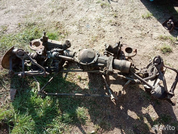 Запчасти на ниву, передний мост, капот, 5 дверь