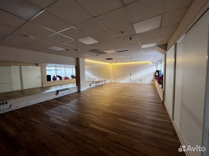 Аренда спортивного зала для йоги, танцев 72 м²