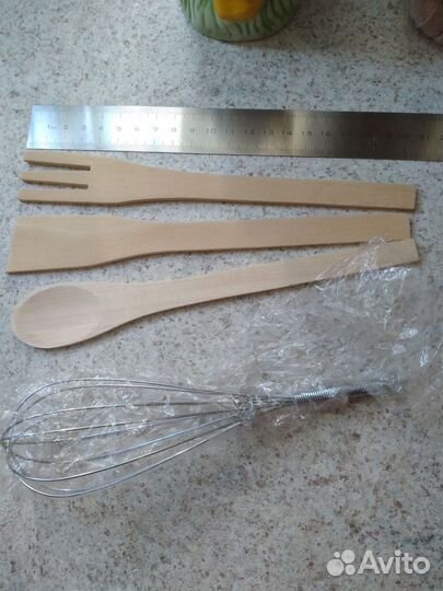 Подставка для лопаток на кухне