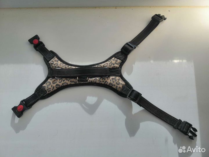 Шлейка для средней собаки