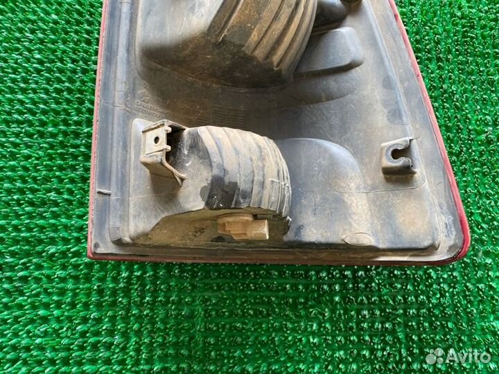 Стоп-сигнал лев. Dodge RAM, RAM1500, RAM 1500