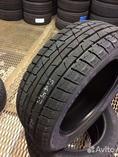 Farroad FRD79 245/40 R18