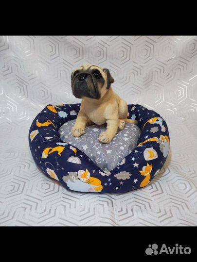 Лежанки для кошек и собак