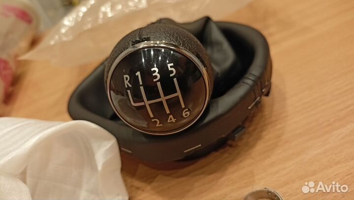 Ручка кпп с кожухом VW Touran, Caddy