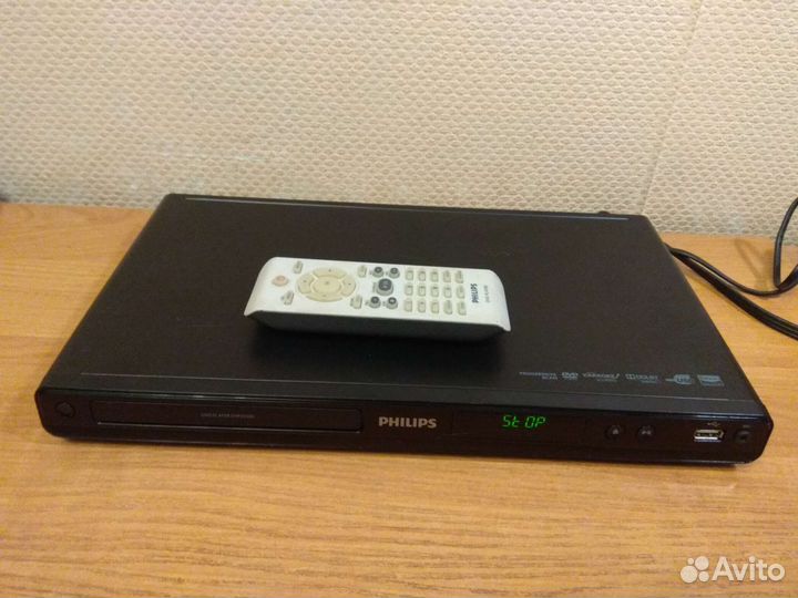 DVD плеер Philips с USB и Караоке