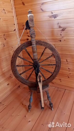 Прялка деревянная старинная