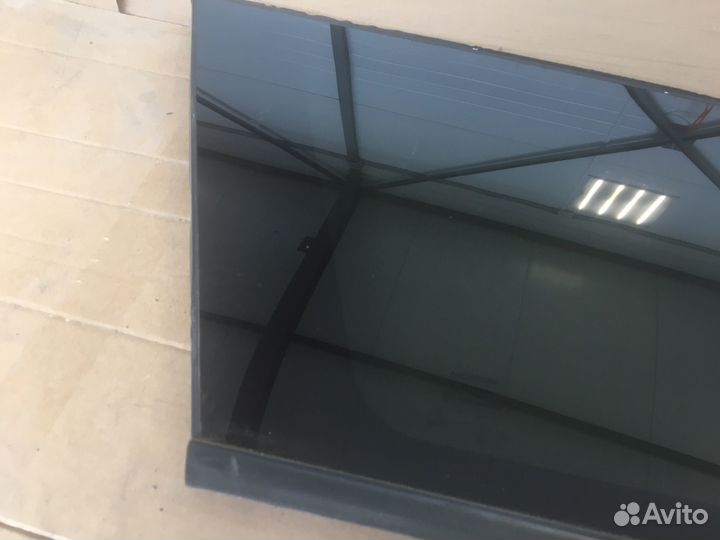 Стекло кузовное левое Dodge Journey 1 (5824)