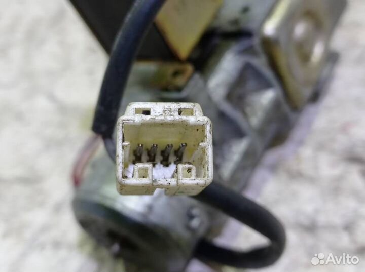 Замок зажигания Субару