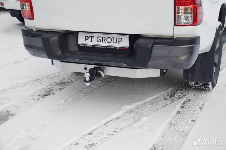 Фаркоп / тсу съемный квадрат Тойота Хайлюкс 2015+