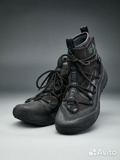 Nike acg air terra antarktik gore tex black