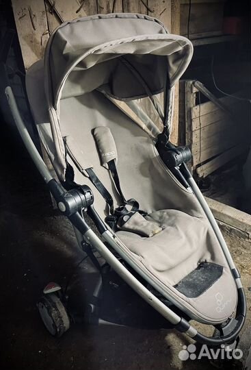 Коляска прогулочная Quinny