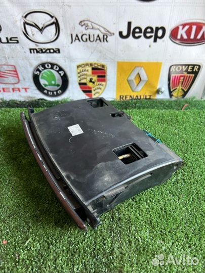 Пепельница Mercedes-Benz S-Class W220 M113 2002