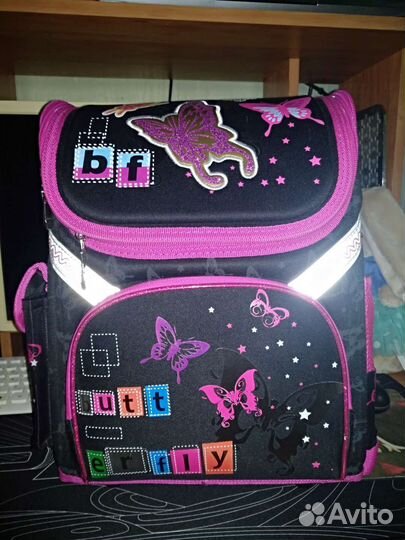Рюкзак школьный для девочки 1-4 класс