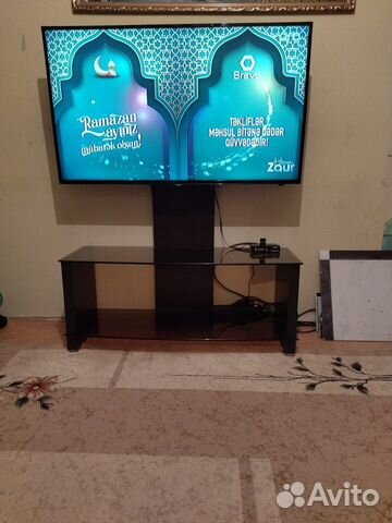 Стеклянная тумба