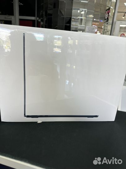 Macbook air 13 на чипе М2. Новый