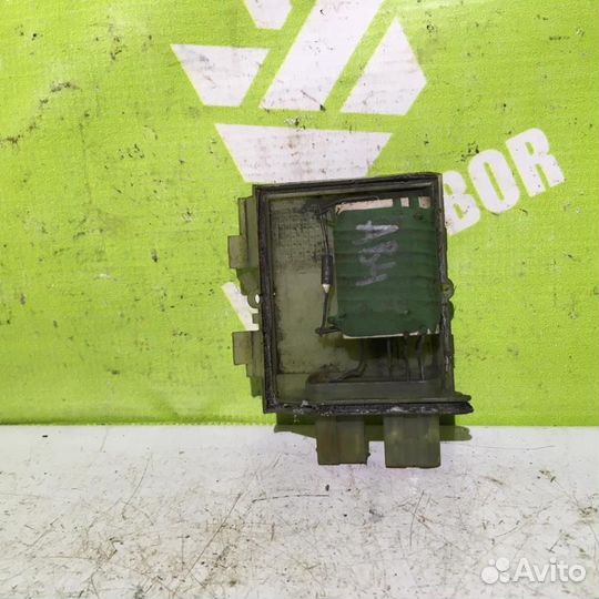 Резистор отопителя Фольксваген Пассат Б3