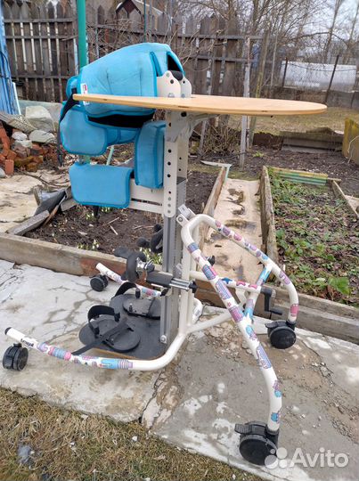 Вертикализатор для детей с дцп Fumagalli со столом