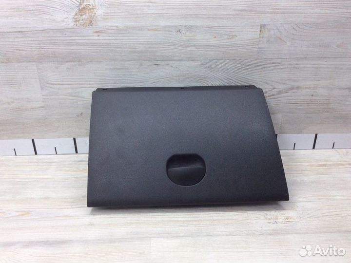 Крышка (дверца) бардачка Renault Duster пробег