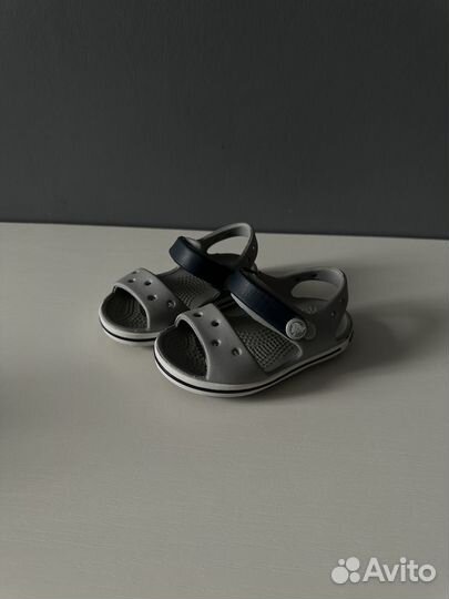 Сандали детские crocs