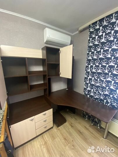 Письменный стол