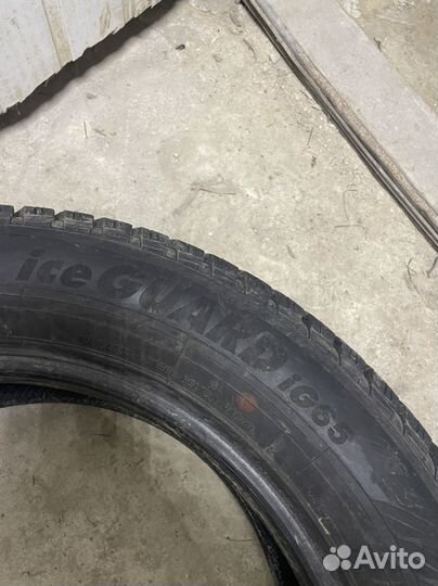 Yokohama Ice Guard IG65 215/60 R17