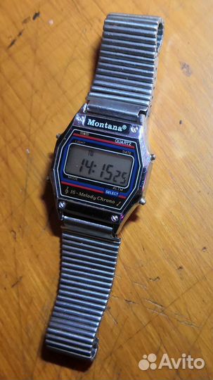 Часы Montana с браслетом