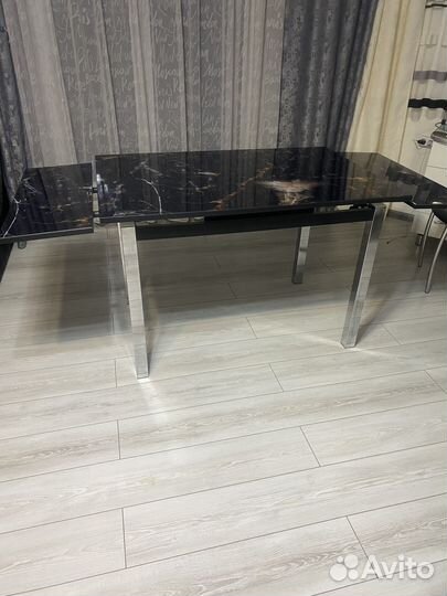 Стол обеденный раздвижной