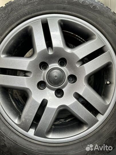 Goodyear UltraGrip 500 255/55 R18