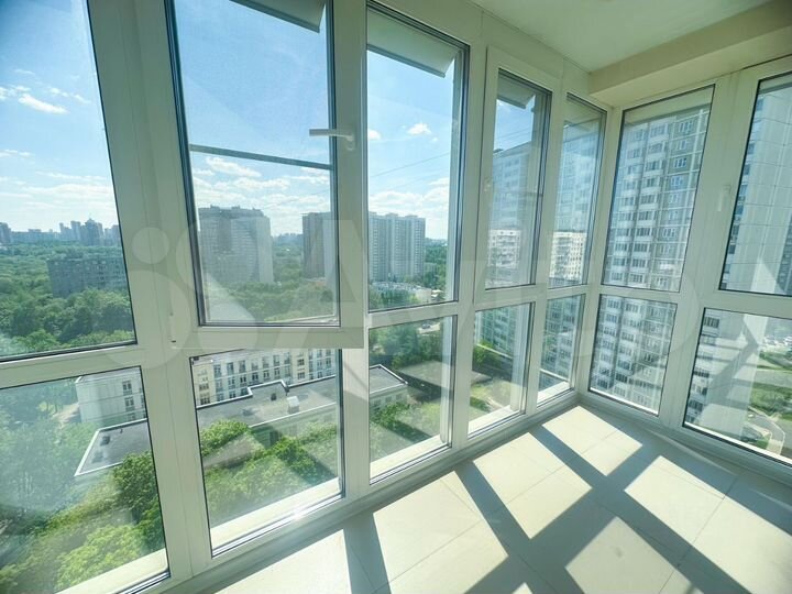 2-к. квартира, 60 м², 14/28 эт.