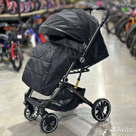 Коляска прогулочная 525 с перекидной ручкой