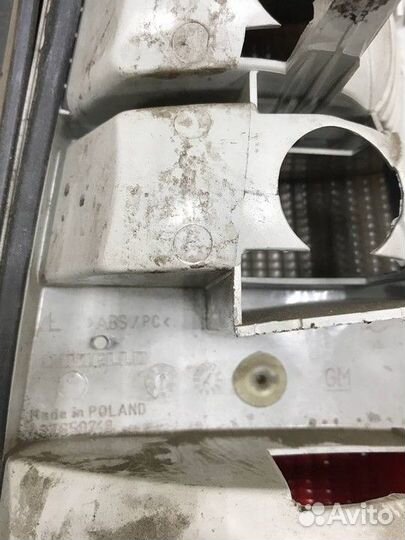 Фонарь задний левый Opel Vectra