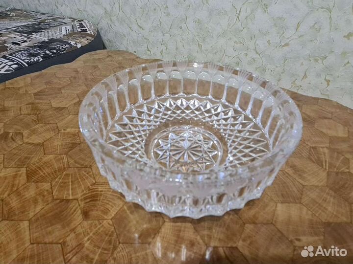 Хрустальные вазы