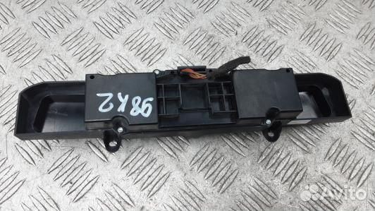 Кнопка аварийки mercedes benz sprinter 2 (98K02I50